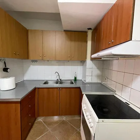 Vakantiehuis May Apartments Studio Sarandë